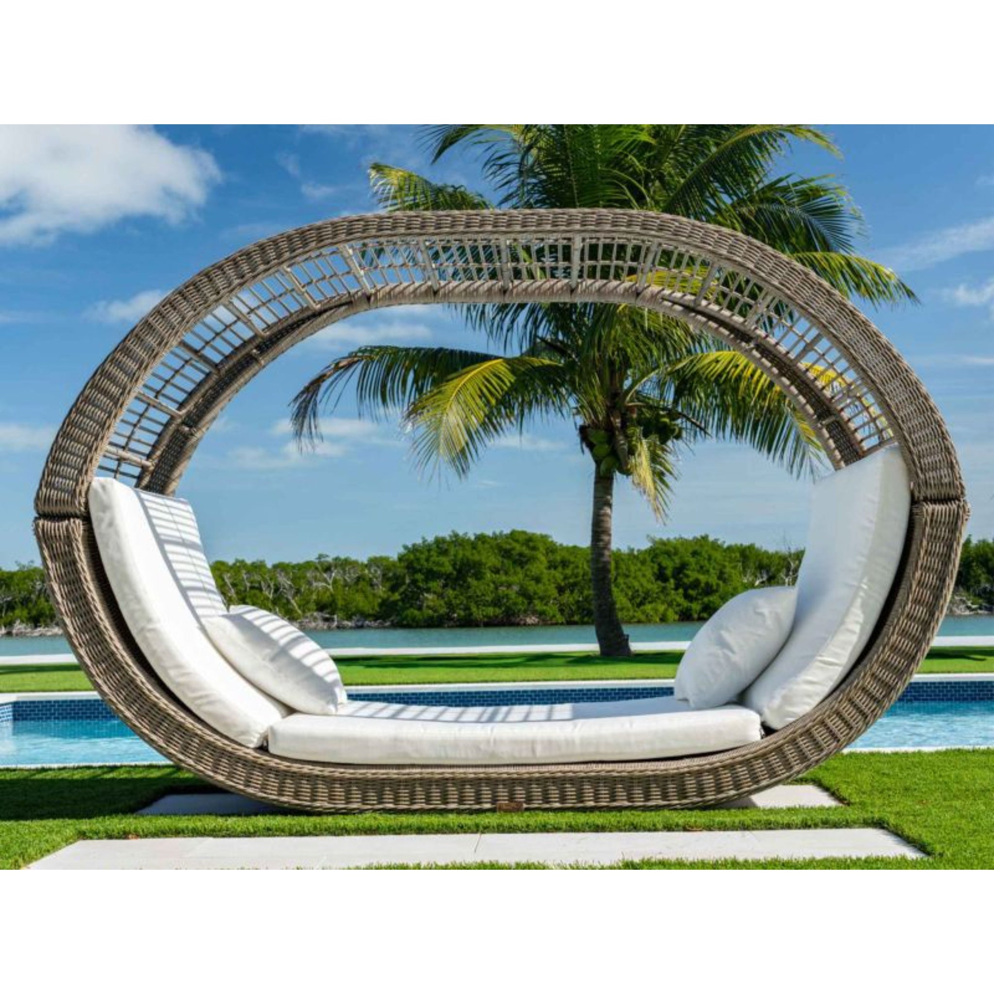 Panama Jack Haven Outdoor Daybed