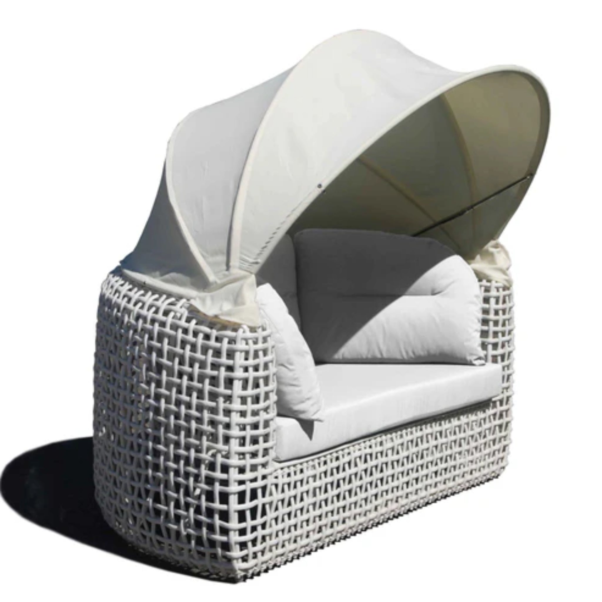 Black Skyline Design outdoor daybed with canopy, mushroom-woven fiber, luxurious outdoor furniture for relaxing outdoor spaces.