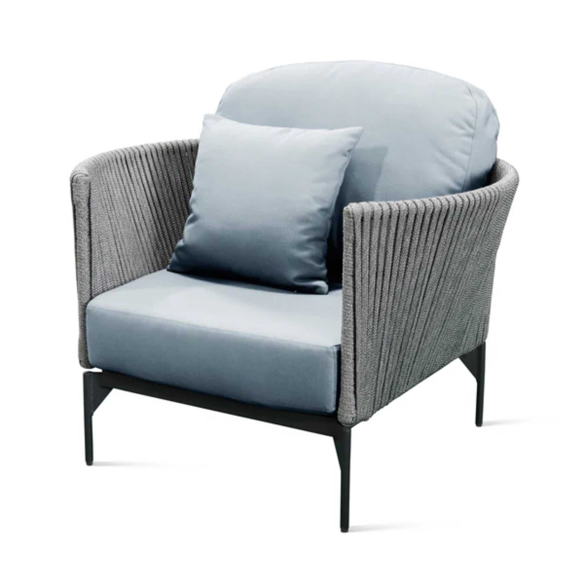 Skyline Design Boston outdoor lounge chair with light grey strap weave, patio armchair for relaxing outdoor spaces